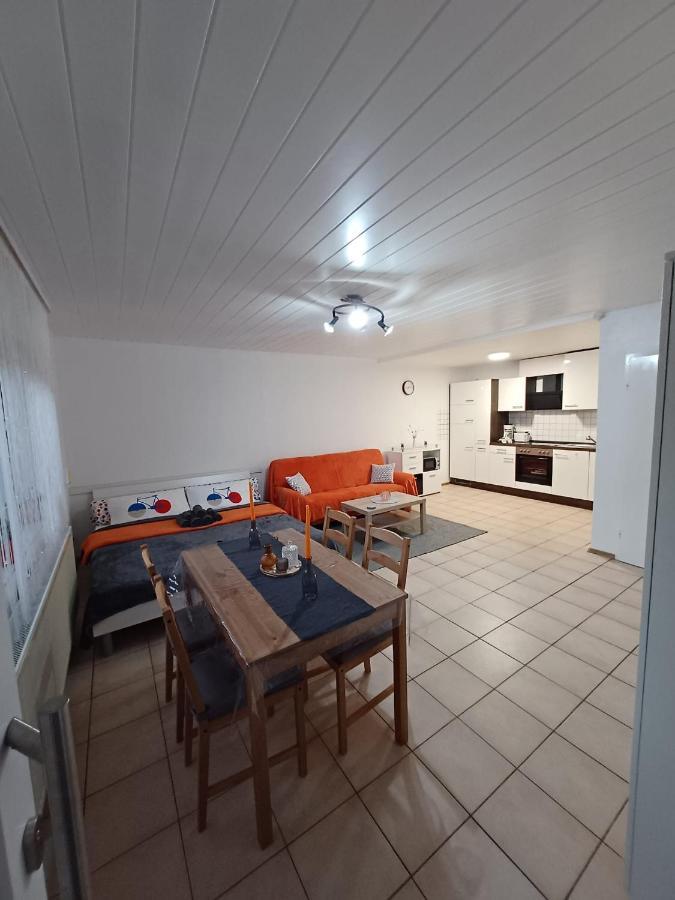 Ferienwohnung Neli Am Rhein Rheinbrohl Zewnętrze zdjęcie